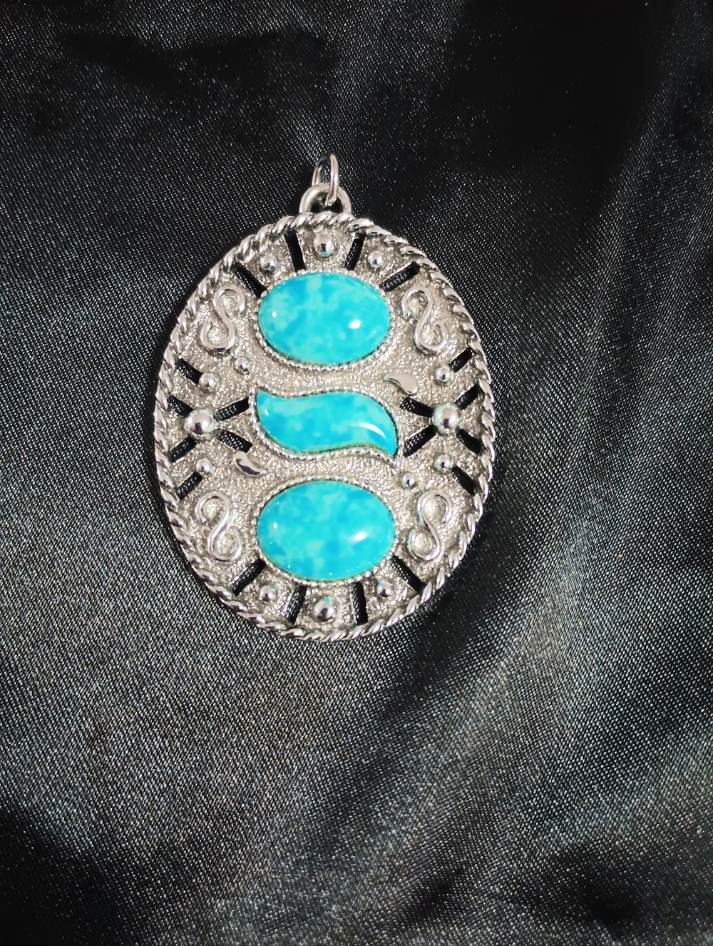 Vintage Sarah Coventry Statement Pendant